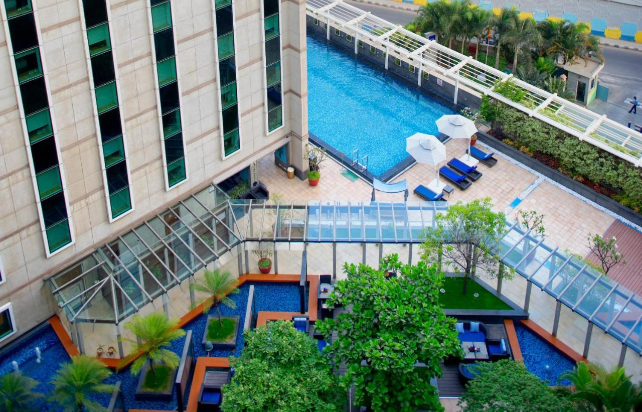 Novotel Bengaluru Outer Ring Road Exteriör bild
