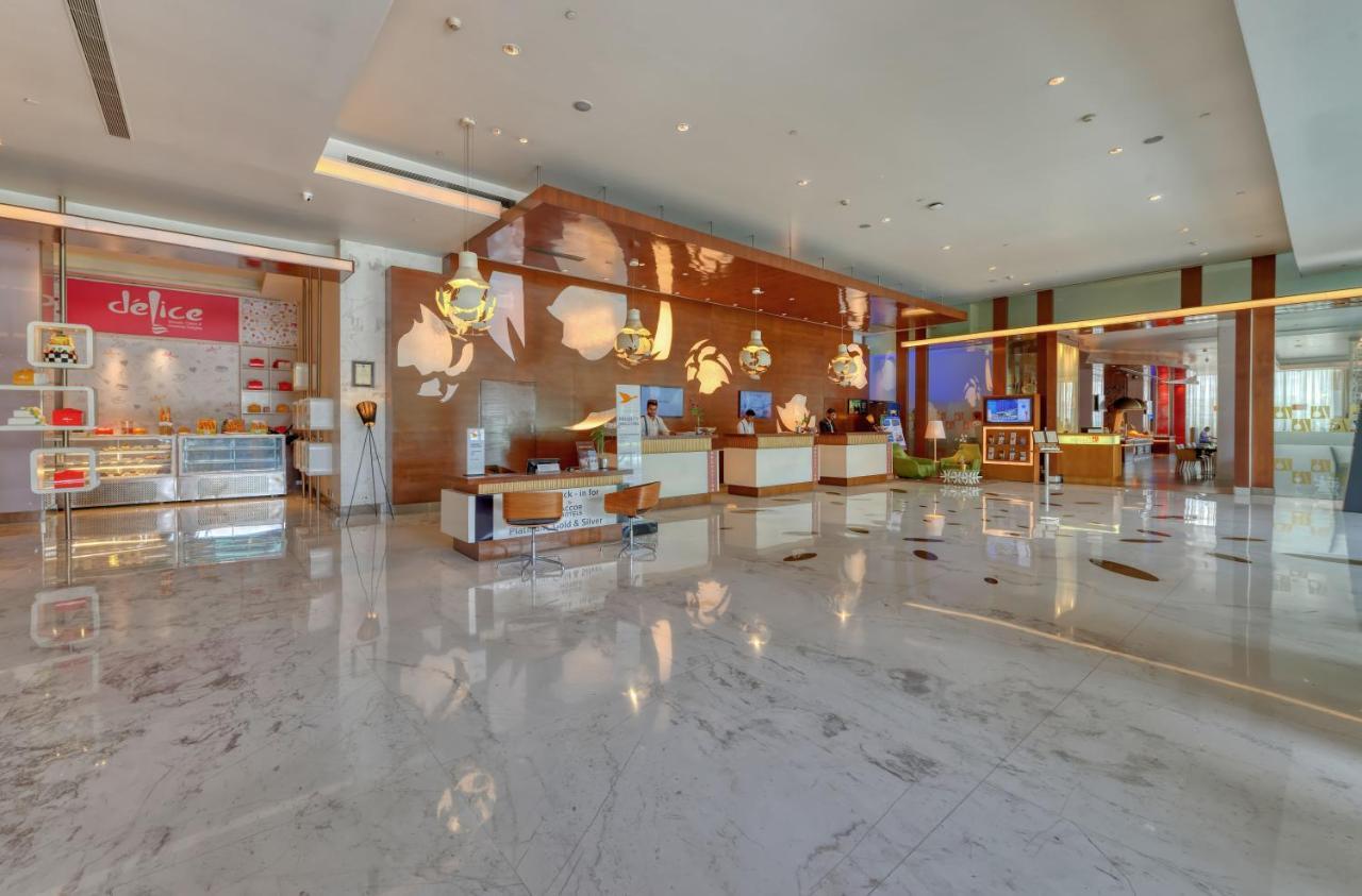 Novotel Bengaluru Outer Ring Road Exteriör bild