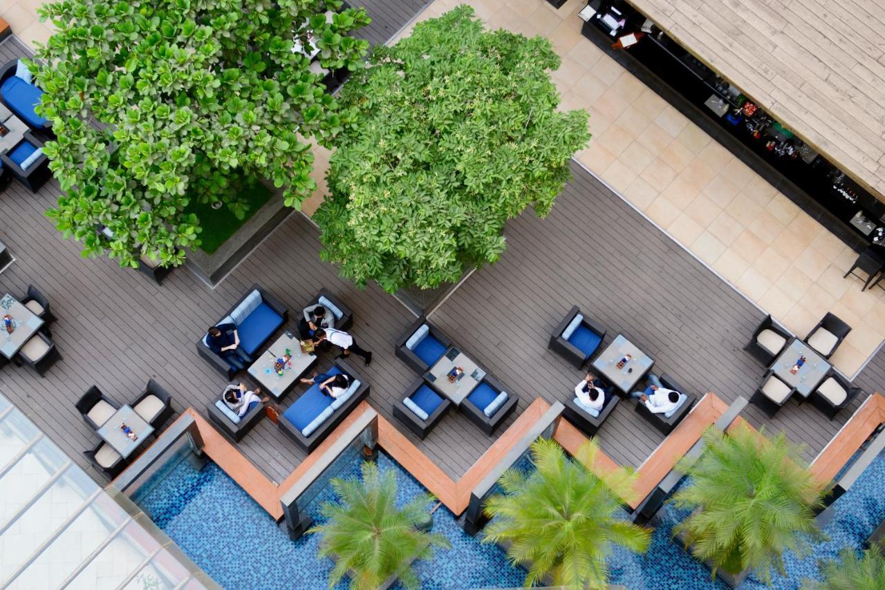 Novotel Bengaluru Outer Ring Road Exteriör bild