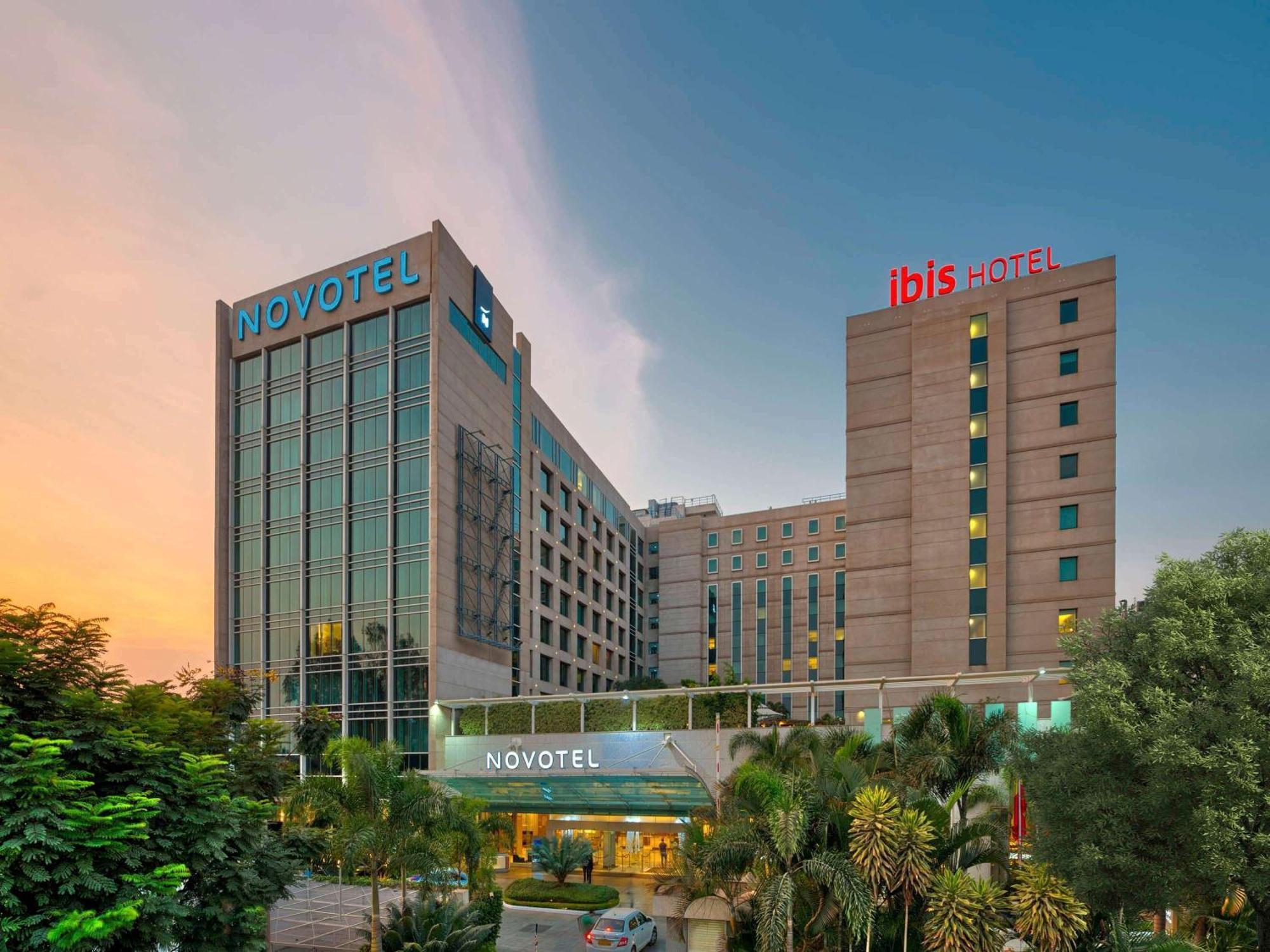 Novotel Bengaluru Outer Ring Road Exteriör bild