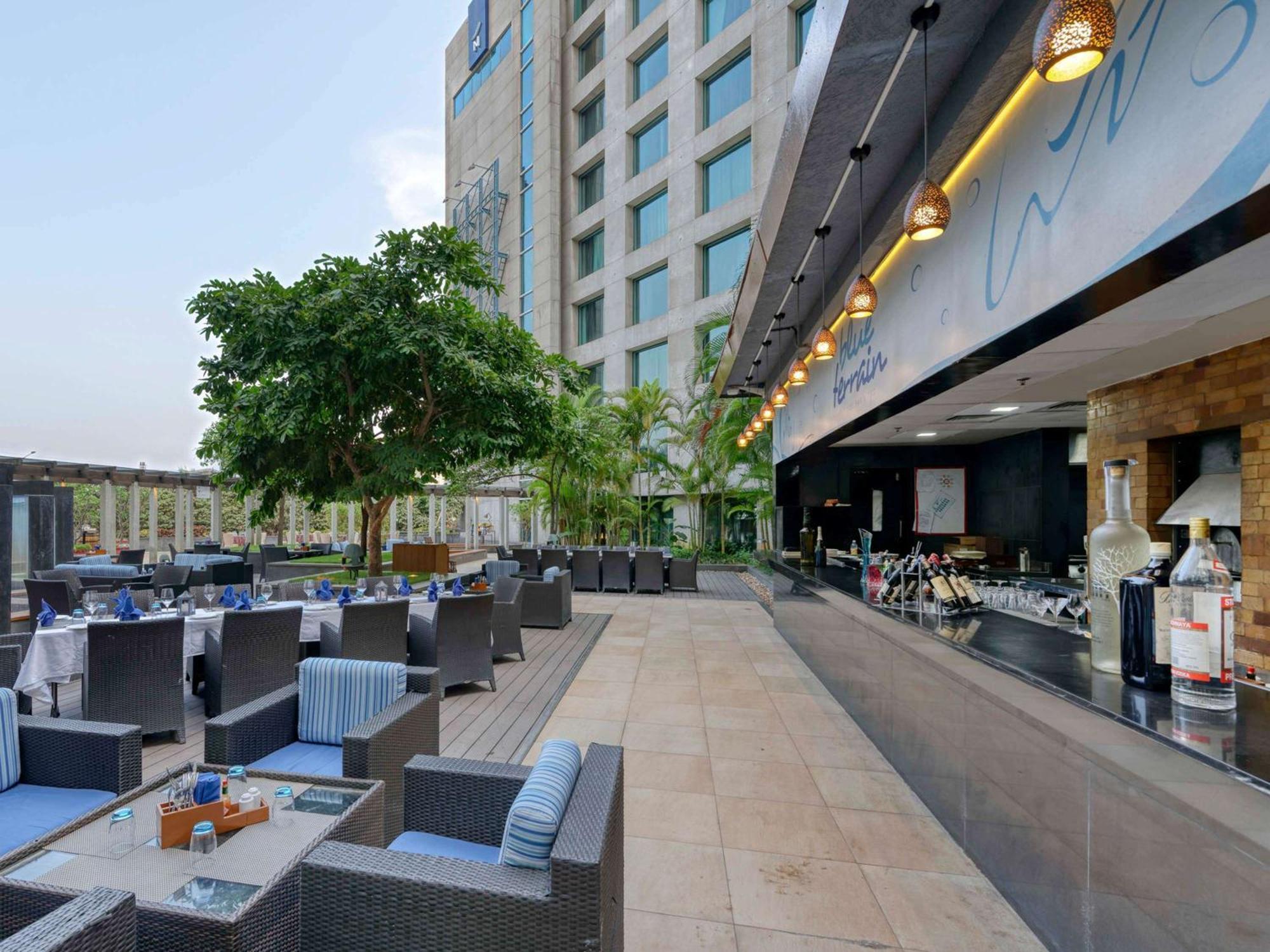 Novotel Bengaluru Outer Ring Road Exteriör bild